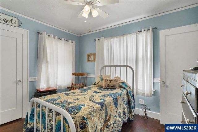 817 Main St, Lyons, OR 97358