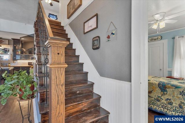 817 Main St, Lyons, OR 97358