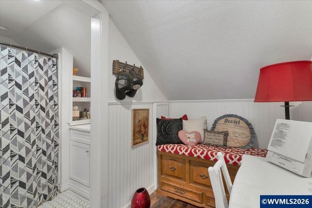 817 Main St, Lyons, OR 97358