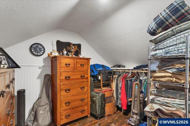 817 Main St, Lyons, OR 97358