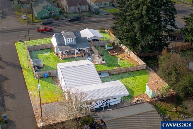 817 Main St, Lyons, OR 97358