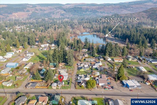 817 Main St, Lyons, OR 97358