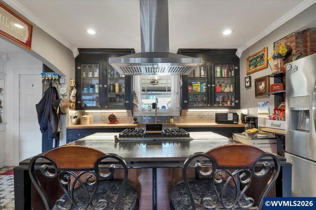 817 Main St, Lyons, OR 97358