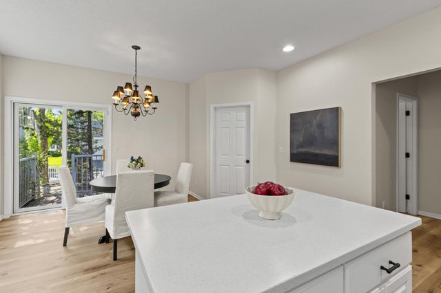 15734 Porchlight Lane, Eden Prairie, MN 55347
