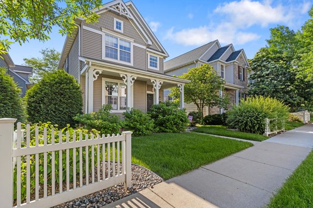 15734 Porchlight Lane, Eden Prairie, MN 55347