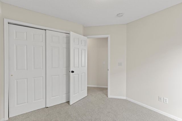 15734 Porchlight Lane, Eden Prairie, MN 55347