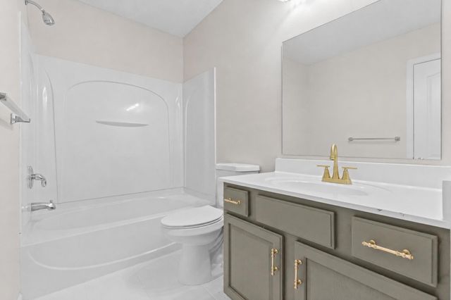 15734 Porchlight Lane, Eden Prairie, MN 55347
