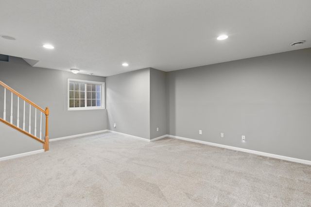 15734 Porchlight Lane, Eden Prairie, MN 55347