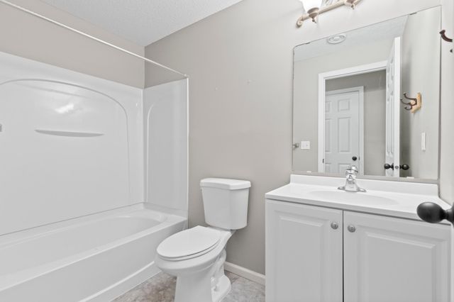 15734 Porchlight Lane, Eden Prairie, MN 55347