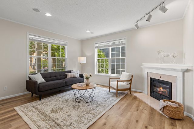 15734 Porchlight Lane, Eden Prairie, MN 55347