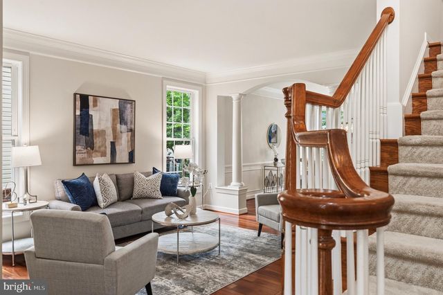 42511 MERIDIAN HILL DR, Brambleton, VA 20148