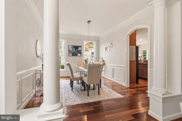42511 MERIDIAN HILL DR, Brambleton, VA 20148