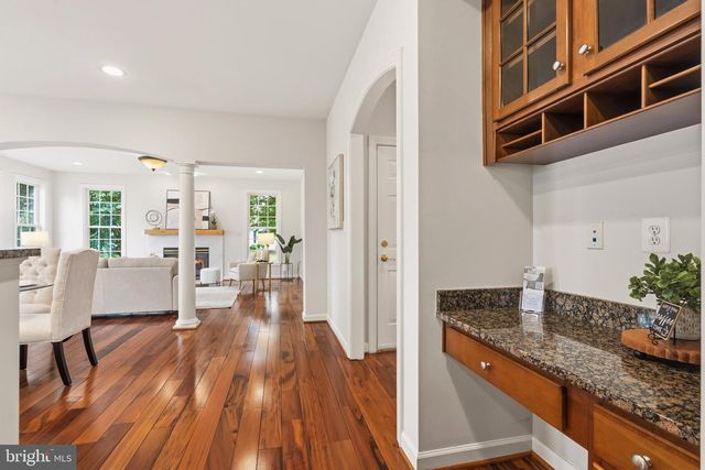 42511 MERIDIAN HILL DR, Brambleton, VA 20148