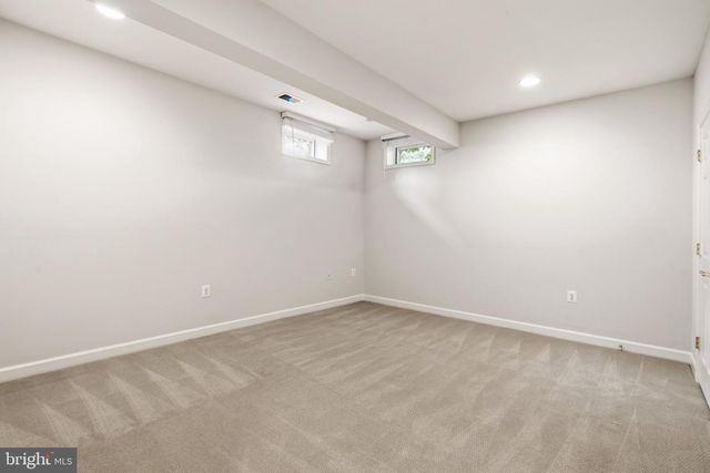 42511 MERIDIAN HILL DR, Brambleton, VA 20148