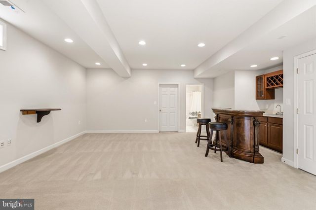 42511 MERIDIAN HILL DR, Brambleton, VA 20148