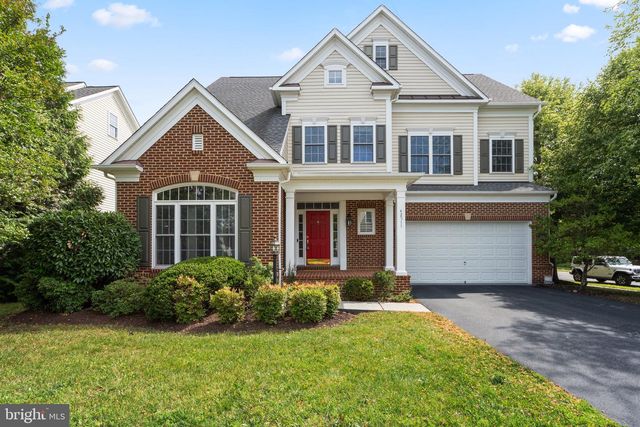 42511 MERIDIAN HILL DR, Brambleton, VA 20148