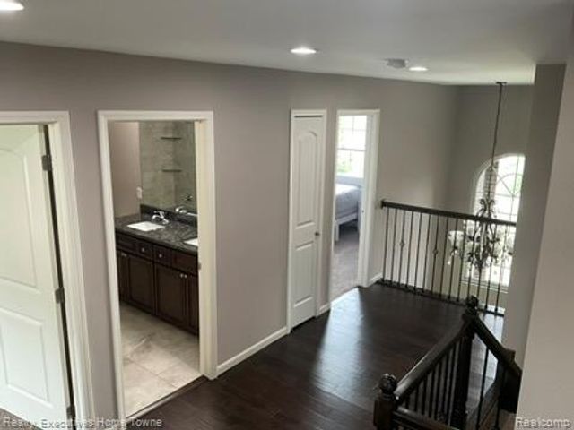 20835 S Miles Street, Clinton Township, MI 48036