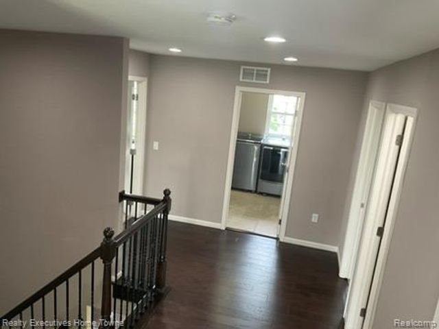 20835 S Miles Street, Clinton Township, MI 48036