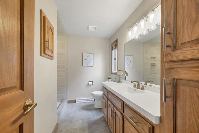 N4239 MAPLE COURT, Kaukauna, WI 54130