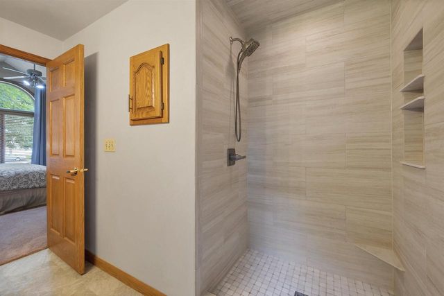 N4239 MAPLE COURT, Kaukauna, WI 54130