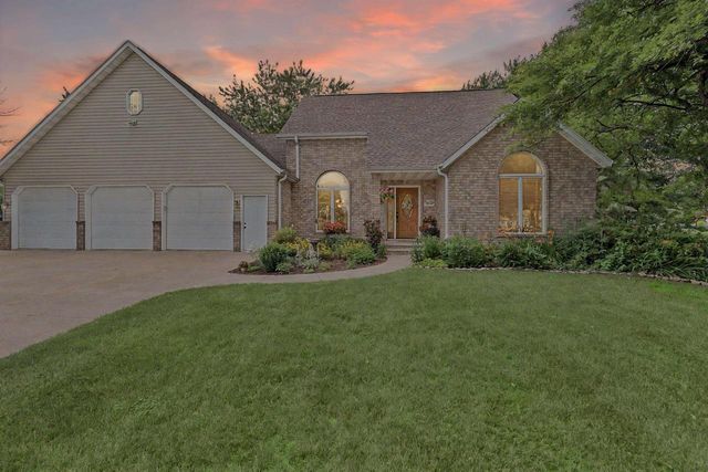 N4239 MAPLE COURT, Kaukauna, WI 54130