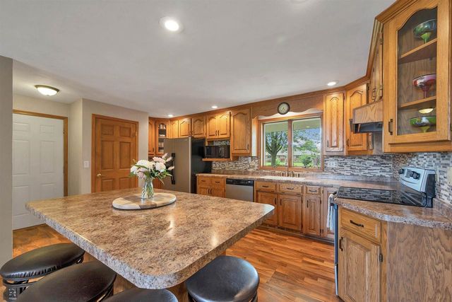 N4239 MAPLE COURT, Kaukauna, WI 54130