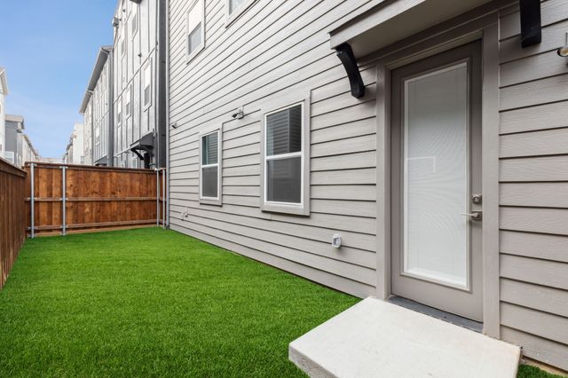 2628 Carmelita Street, Dallas, TX 75212