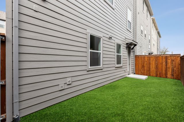 2628 Carmelita Street, Dallas, TX 75212