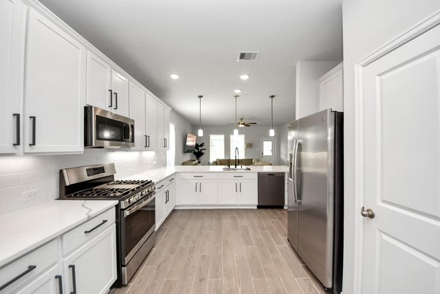 15307 Davan Springs Dr, Humble, TX 77346