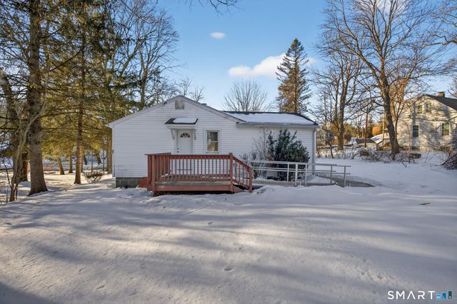 34 Lakeview Avenue, Cheshire, CT 06410