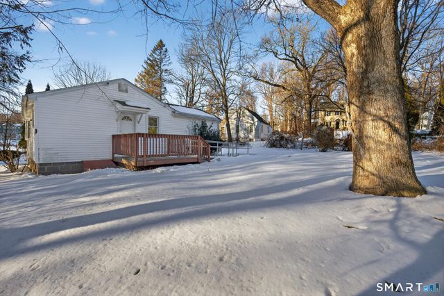 34 Lakeview Avenue, Cheshire, CT 06410