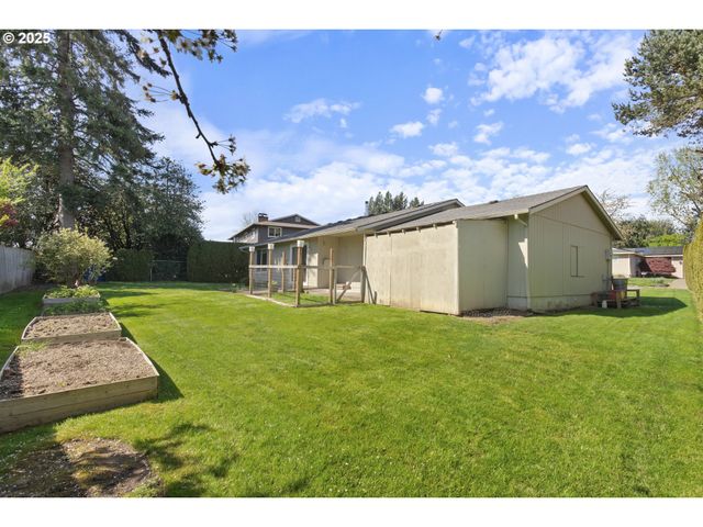 1660 Sw 4TH St, Gresham, OR 97080