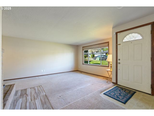 1660 Sw 4TH St, Gresham, OR 97080