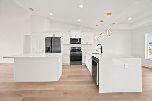 1 DOGWOOD DRIVE PASS, Ocala, FL 34472