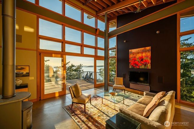 89 Flint Road, Lopez Island, WA 98261