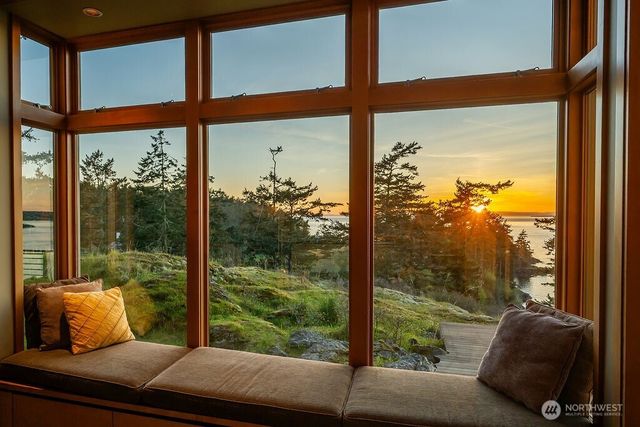 89 Flint Road, Lopez Island, WA 98261