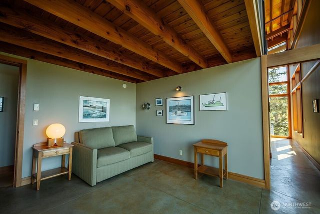 89 Flint Road, Lopez Island, WA 98261