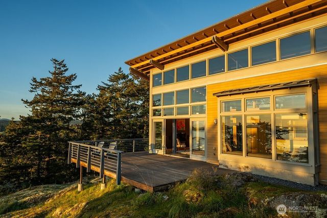 89 Flint Road, Lopez Island, WA 98261