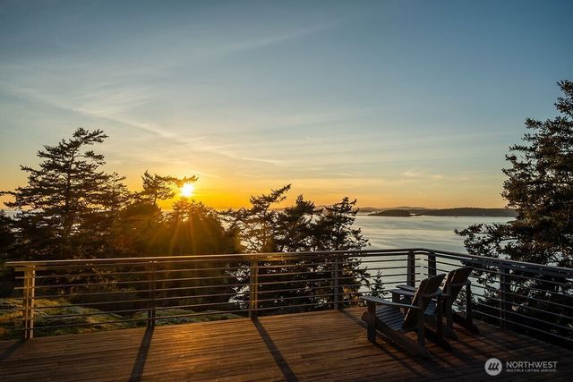 89 Flint Road, Lopez Island, WA 98261