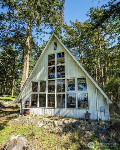 89 Flint Road, Lopez Island, WA 98261