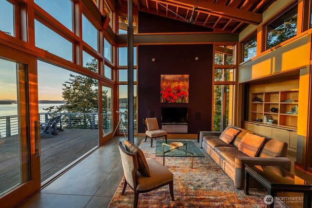 89 Flint Road, Lopez Island, WA 98261