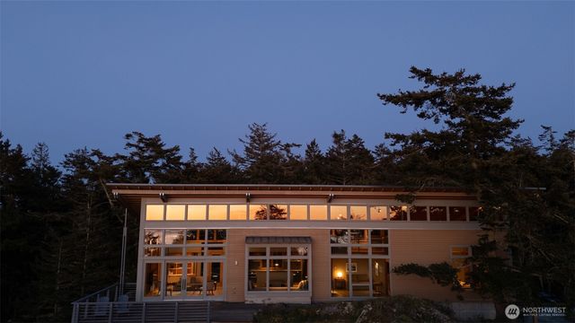 89 Flint Road, Lopez Island, WA 98261