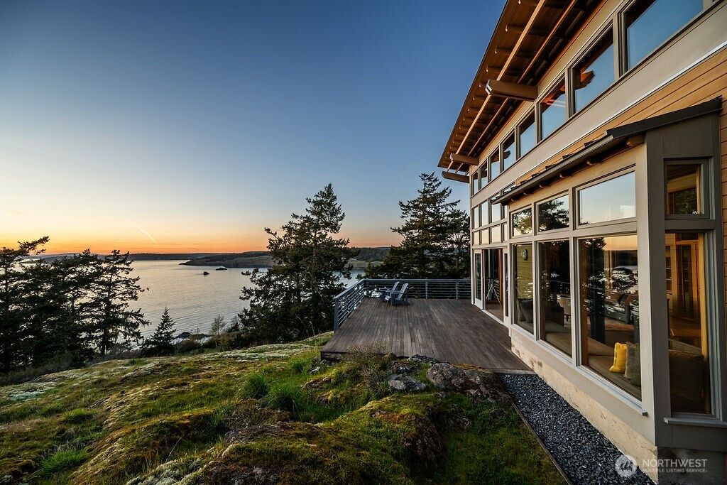 89 Flint Road, Lopez Island, WA 98261