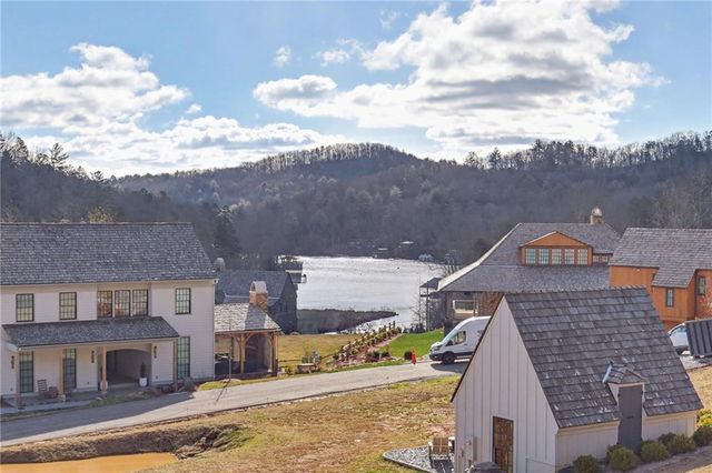 90 Cove View Lane, Clarkesville, GA 30523