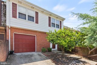 3734 12TH ST S, Arlington, VA 22204