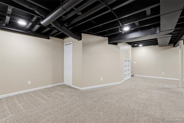 5953 High Point Court 29, Brighton, MI 48116