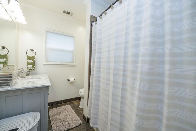 1207 Grantland Ct, Modesto, CA 95350