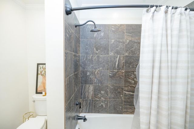 1207 Grantland Ct, Modesto, CA 95350