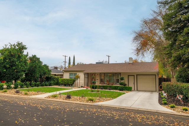 1207 Grantland Ct, Modesto, CA 95350