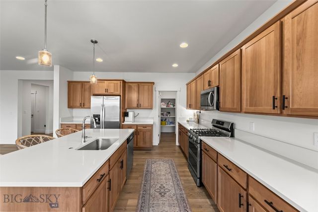 1505 Deadwood Loop, Belgrade, MT 59714